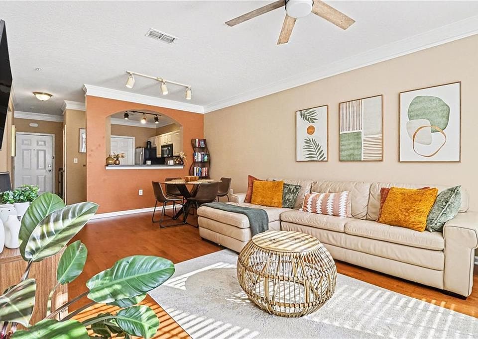 1st image of 1319 Westchester Rdg NE