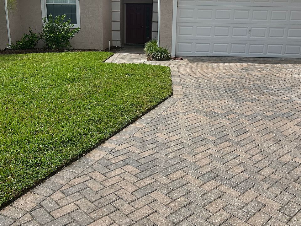1st image of 637 Tangelo Cir SW