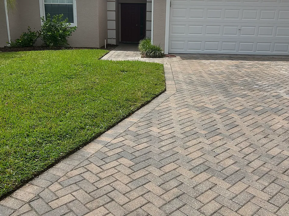 637 Tangelo Cir SW