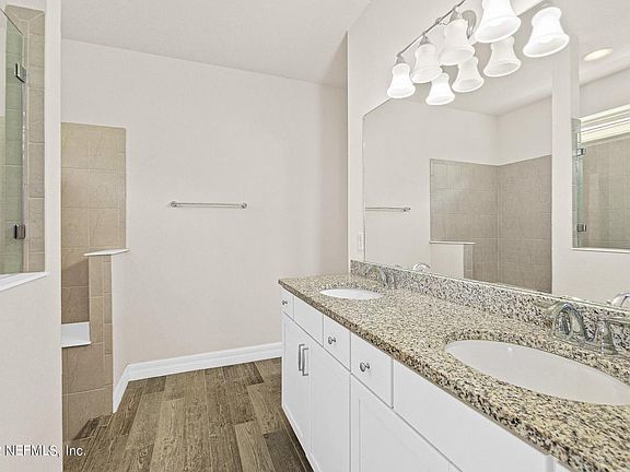 4th image of 68 Catesby Ln