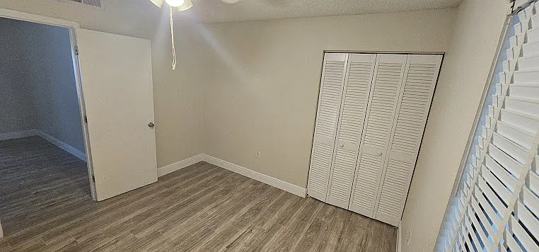 5908 Village Cir #5908 — Photo 9