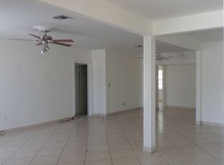 2080 NE Miami Gardens Dr, North Miami Beach, FL 33179
