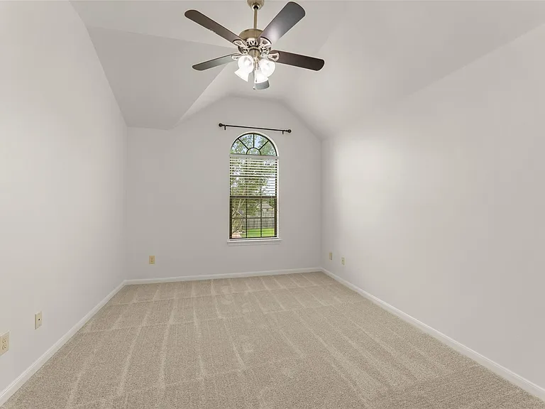 3814 Hunters Gate Ct — Photo 14