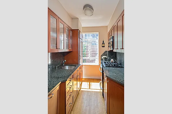 Sold by Stribling | media 14