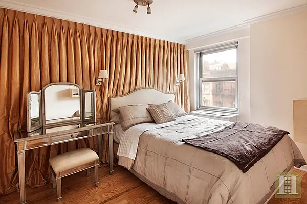 Sold by Halstead Real Estate | media 27