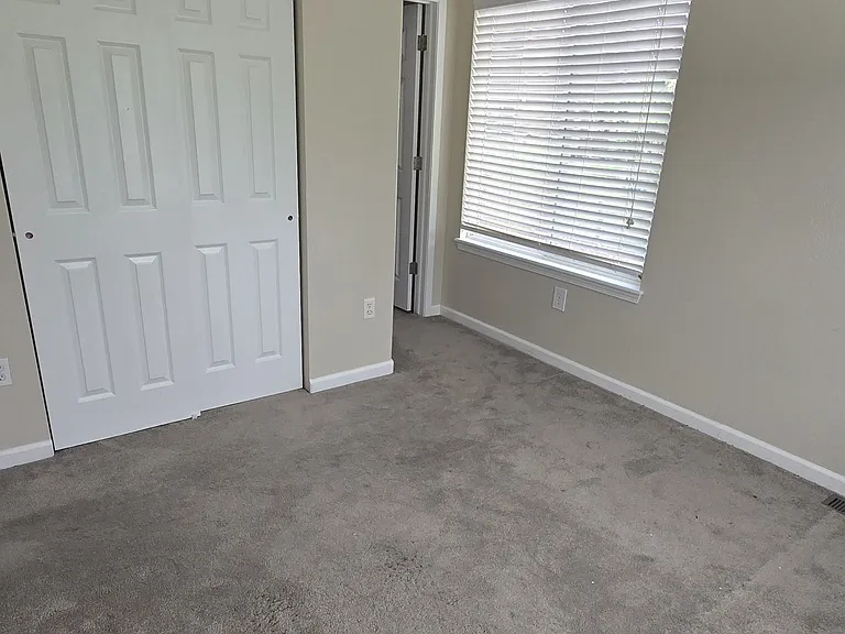22002 E Irish Dr — Photo 16