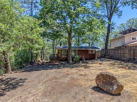 2nd image of 12390 Ridge Rd