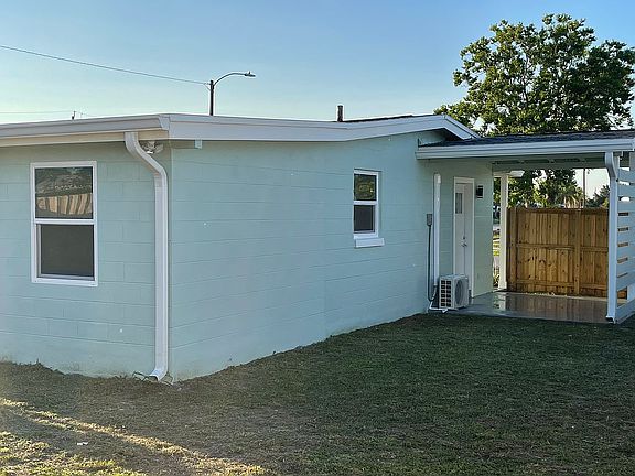 5th image of 8705 Cristobal Ave