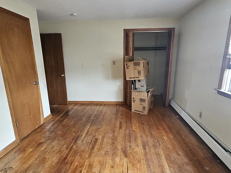 241 Circular Ave #H — Photo 14