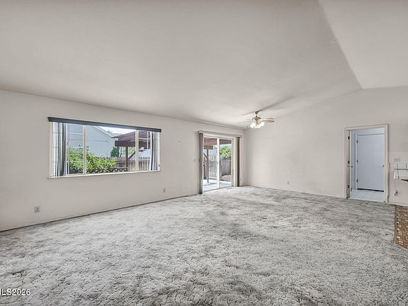 3rd image of 692 Lassen Way