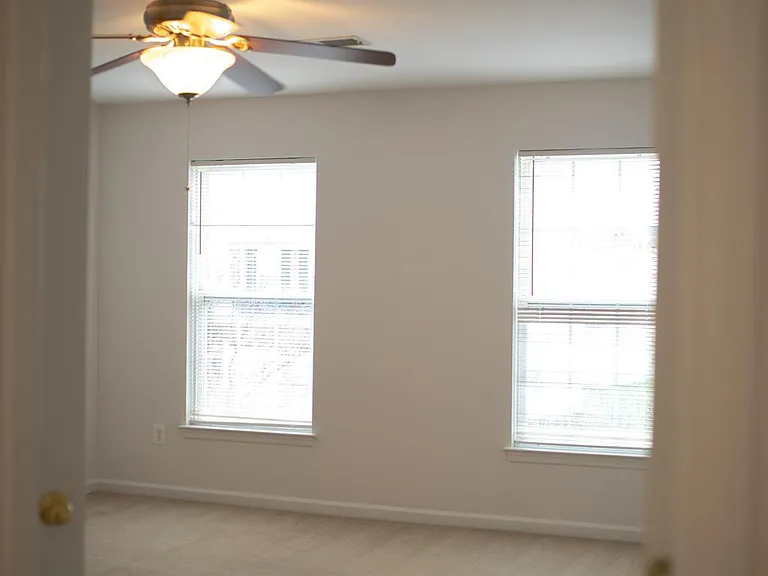18061 Camdenhurst Dr — Photo 13