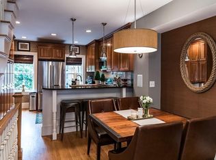 11 Greenwich Ct #11, Boston, MA 02120