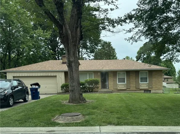 1707 NE 75th St, Gladstone, MO 64118