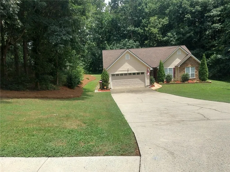 4215 Hamilton Walk Dr