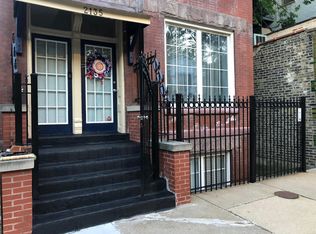 2135 N Hoyne Ave #G, Chicago, IL 60647