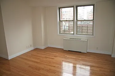 Rented by Michael K Namm Associates