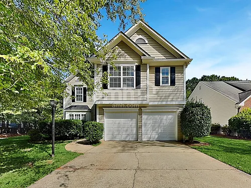 1388 Glenover Way Photo 1