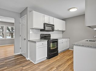 16366 Florida Way W, Rosemount, MN 55068