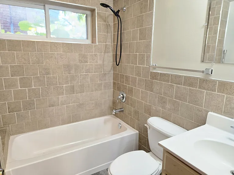 804 Hollins St #1 — Photo 25