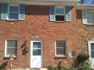 927 S 3rd St, Niles, MI 49120