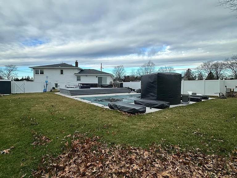 46 Hilltop Rd — Photo 5