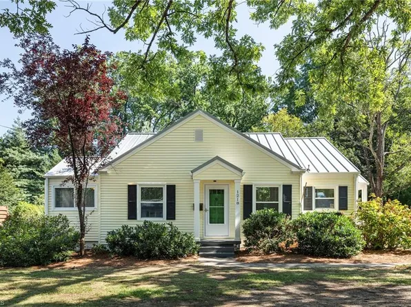 1218 W Northwood St, Greensboro, NC 27408