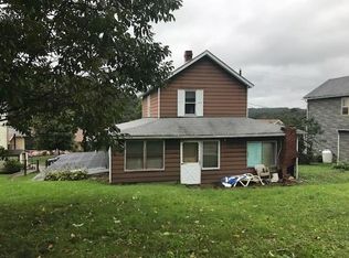 320 Sugar St, Hooversville Boro, PA 15936