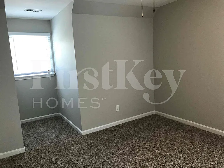 924 10th St SW — Photo 16