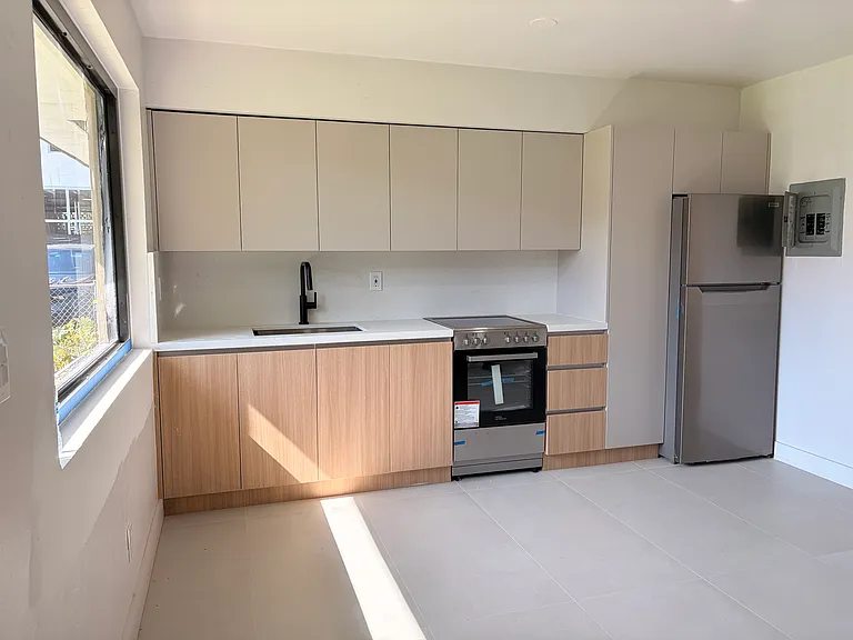 5979 NW 37th St #5A — Photo 5
