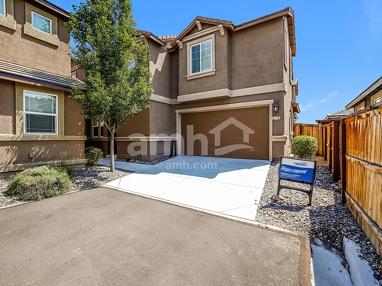 6778 Peppergrass Dr — Photo 1