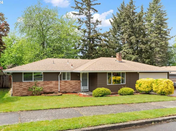 1047 SE 213th Ave, Gresham, OR 97030