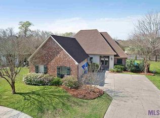 10121 Hillmont Ave, Baton Rouge, LA 70810