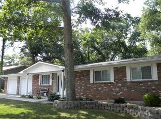 8 Windswept Dr, Arnold, MO 63010