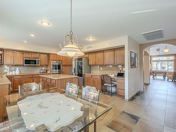 2nd image of 745 E KAIBAB Drive