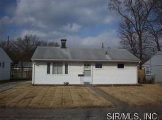 1130 Lilac Dr, Belleville, IL