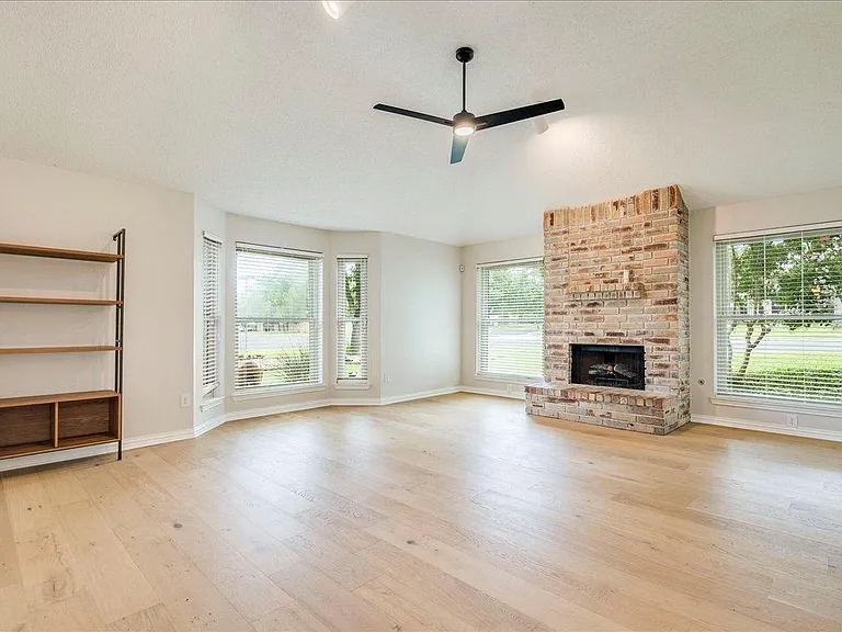 16517 Spotted Eagle Dr — Photo 7
