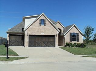 9748 Rio Frio Trl, Fort Worth, TX 76126