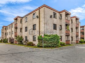 45 McCoba St