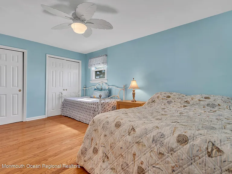 113 Wharfside Dr — Photo 17