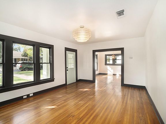 5th image of 1321 Madeline Pl