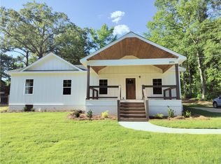 2971 Sandhill Rd, Auburn, AL 36830