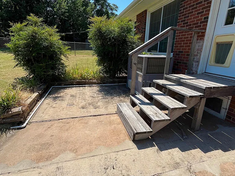 6712 N Ross Ave — Photo 24