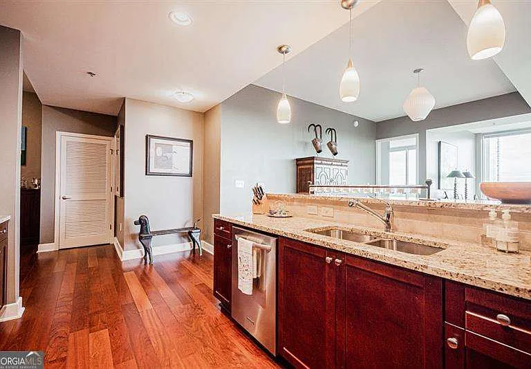 2795 Peachtree Rd NE #1909 — Photo 5