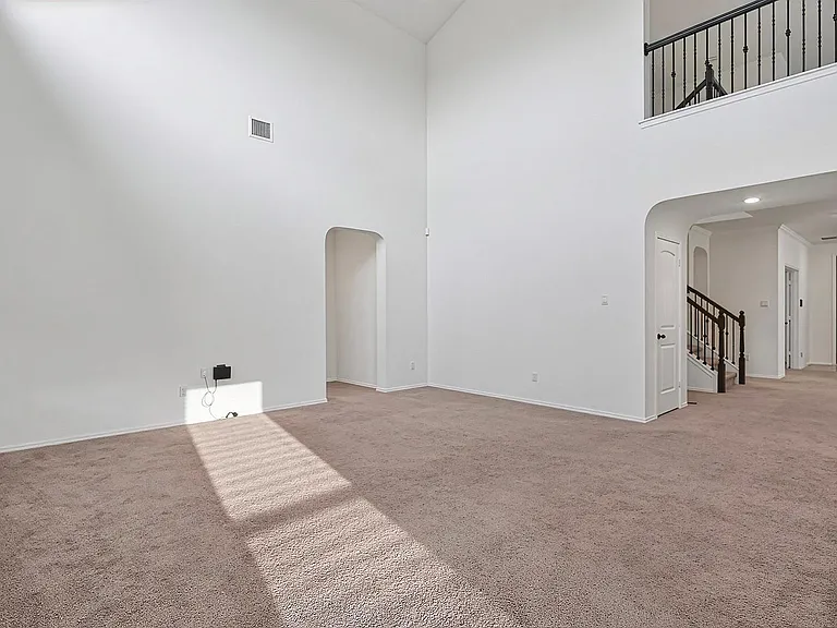 4600 Ercolano Ln — Photo 15