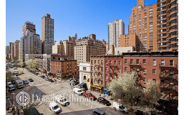 Sold by Douglas Elliman | media 2