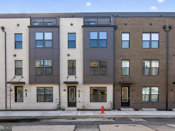 2716 Light St, Baltimore, MD 21230