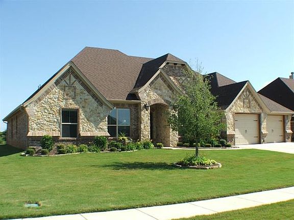 2nd image of 404 River Bank Ln