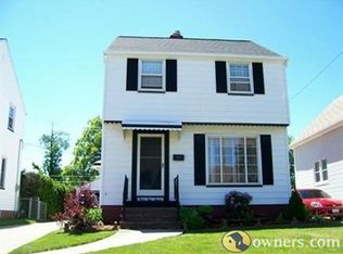 3911 Pershing Ave, Parma, OH 44134