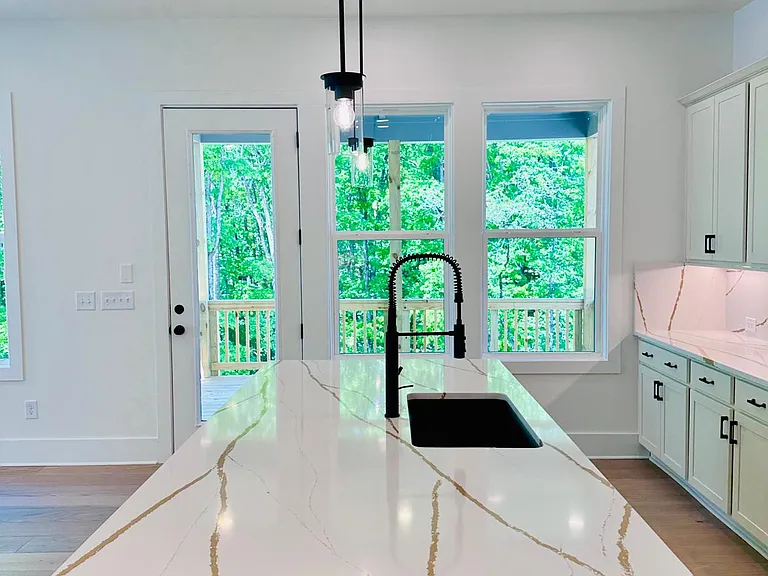 1225 Westshore Dr #R — Photo 14