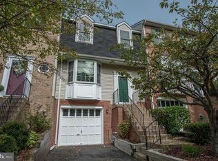 8540 Enochs Dr, Lorton, VA 22079